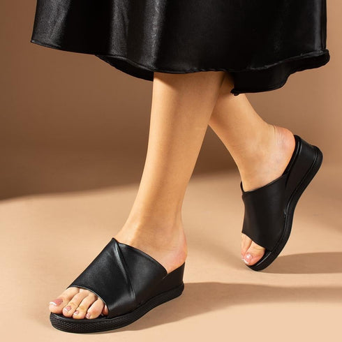 Black Wedge Heeled Women's Slippers
